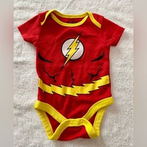 Flash superhero baby onesie/ bodysuit Size 3-6M excellent condition